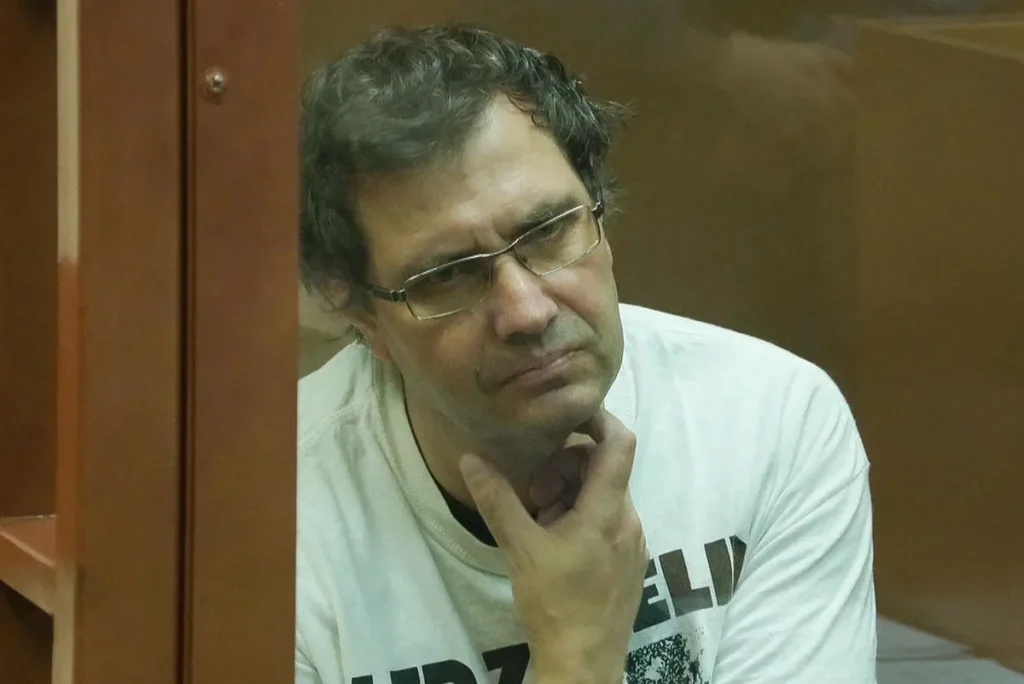 Александр Цветков во&nbsp;время суда. Источник: скриншот видео ТВ-канала НТВ.