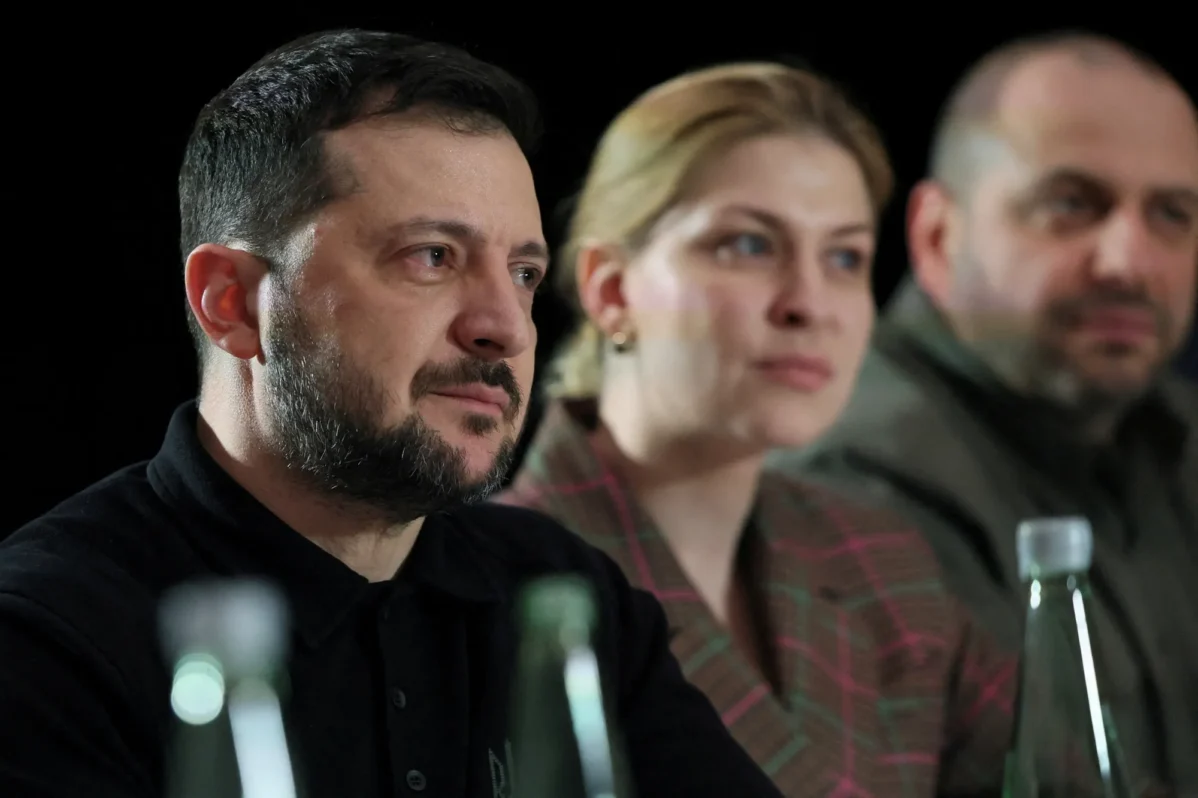 Президент Украины Владимир Зеленский во время двусторонней встречи с вице-президентом США Дж. Д. Вэнсом в рамках Мюнхенской конференции по безопасности