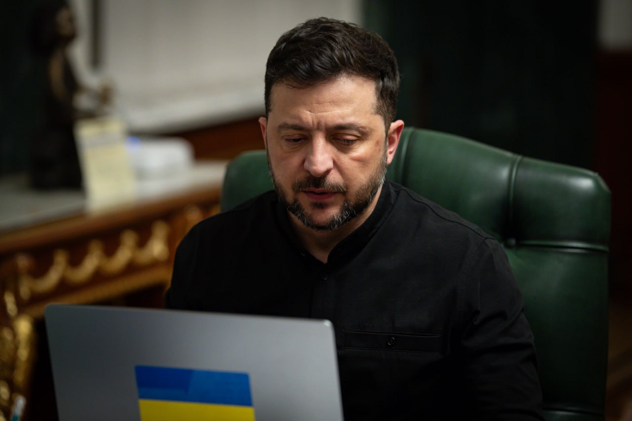 Владимир Зеленский предупредил о «самом тяжёлом моменте» и возможном давлении на Киев
