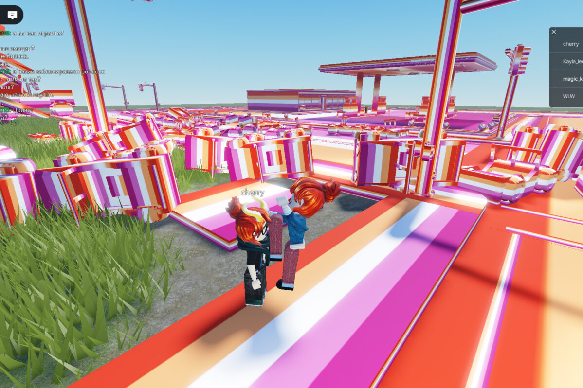 Пользователи из России неоднократно просили разблокировать Roblox, но пока безуспешно. Они продолжают использовать платформу, пользуясь платным VPN для игры