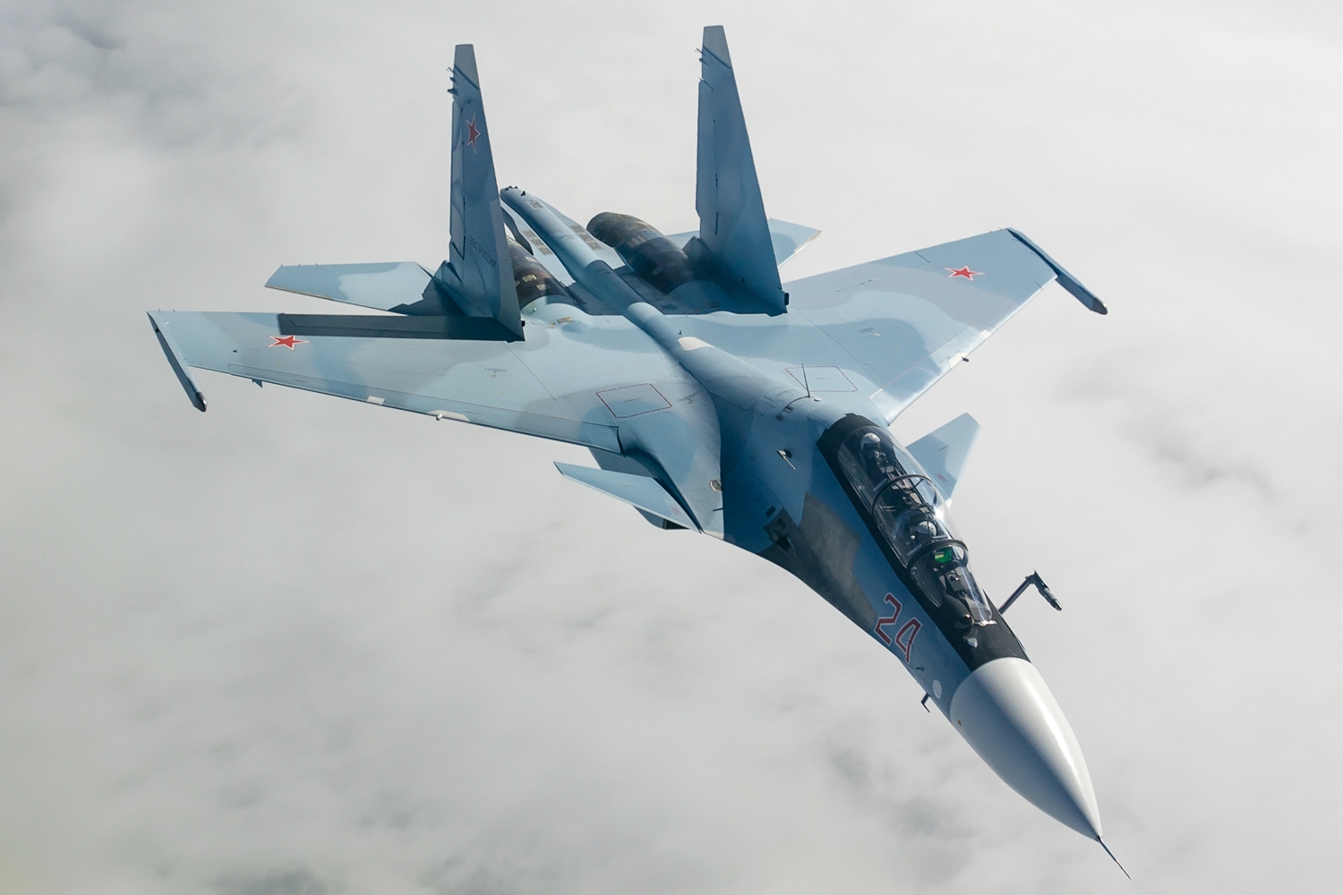 Российский истребитель Су-30 потерпел крушение в аннексированном Крыму во время учебного полёта