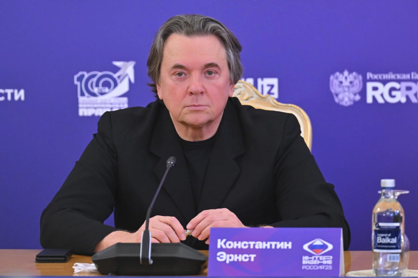 Константин Эрнст возглавляет «Первый канал» даже дольше, чем Владимир Путин страну — с&nbsp;конца 1990-х